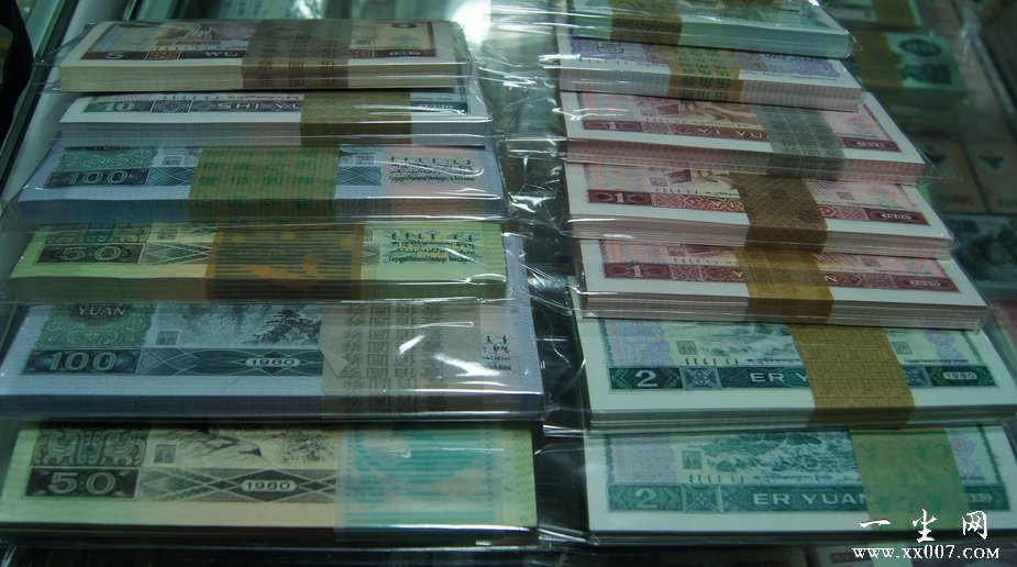 ctrl+鼠标滚轮缩放